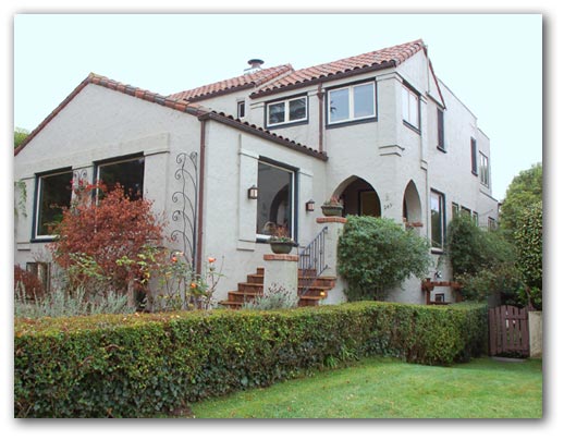 Ingleside Terrace Residence